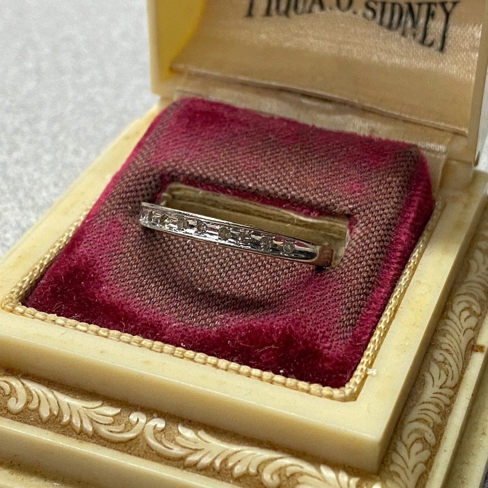 10K White Gold Round Diamond Wedding Anniversary Stackable Band Ring‎ Size 7 - Picture 3 of 10